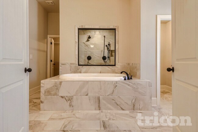 Foto del edificio - 273 Enfield Ln