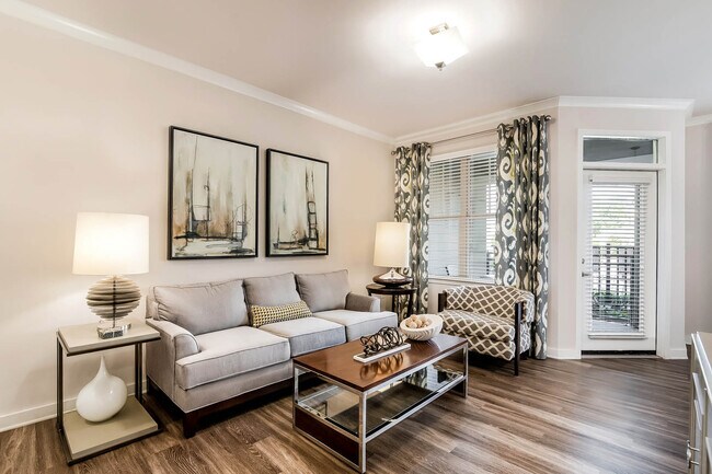 Foto del edificio - The Village at Marquee Station