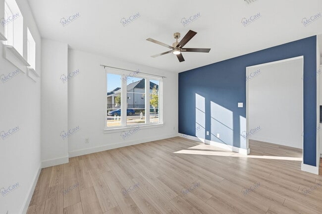 Foto del edificio - 1409 Silver Marten Trl