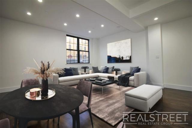 Foto del edificio - 2 bedroom in BROOKLYN NY 11233