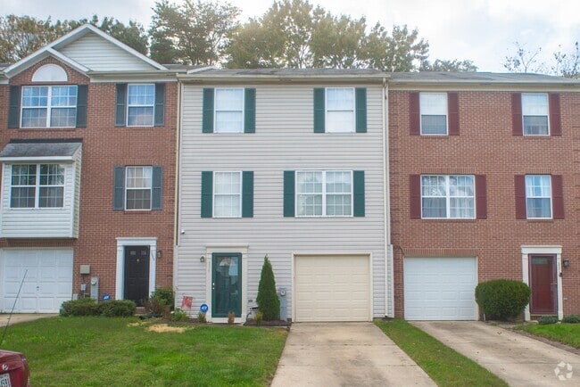 Building Photo - 2218 Conquest Way