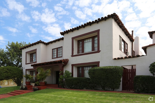 Building Photo - Patio Laguna Apartments