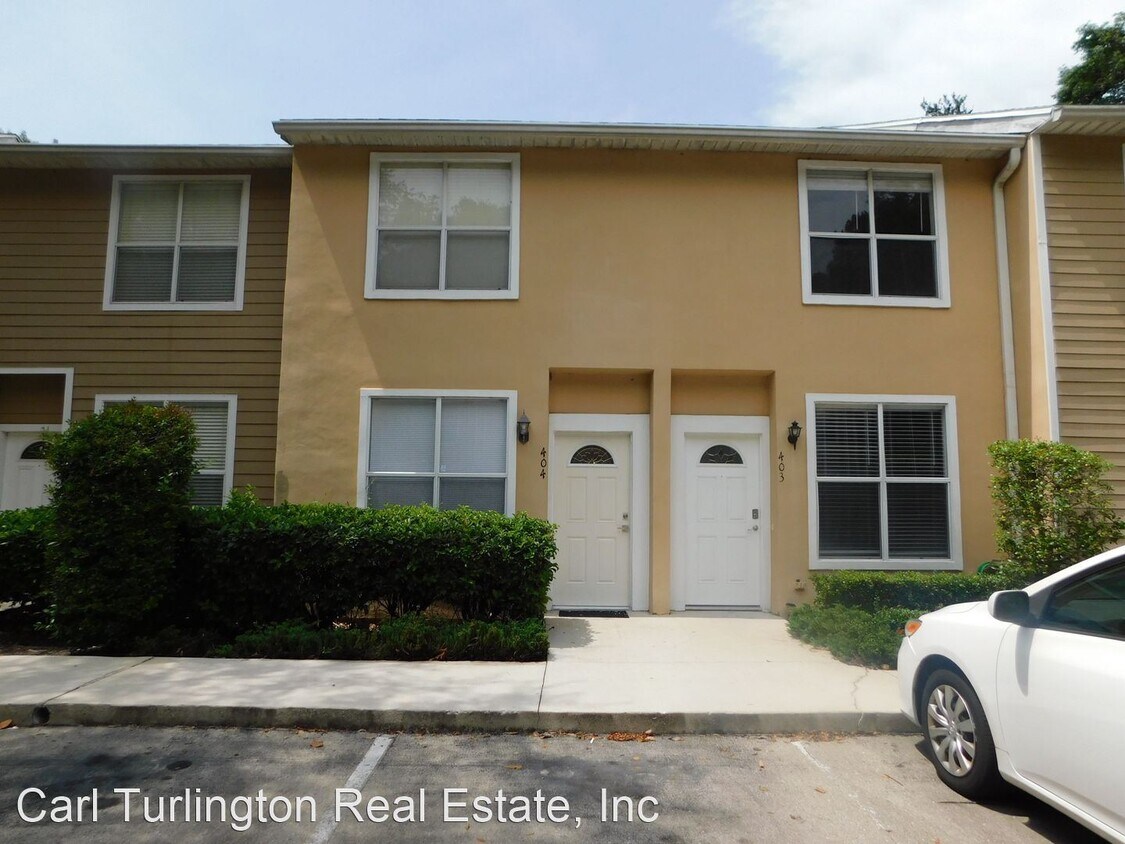 2 br, 2.5 bath House - 4415#403 SW 34 ST - 2 br, 2.5 bath House - 4415#403  SW 34 ST