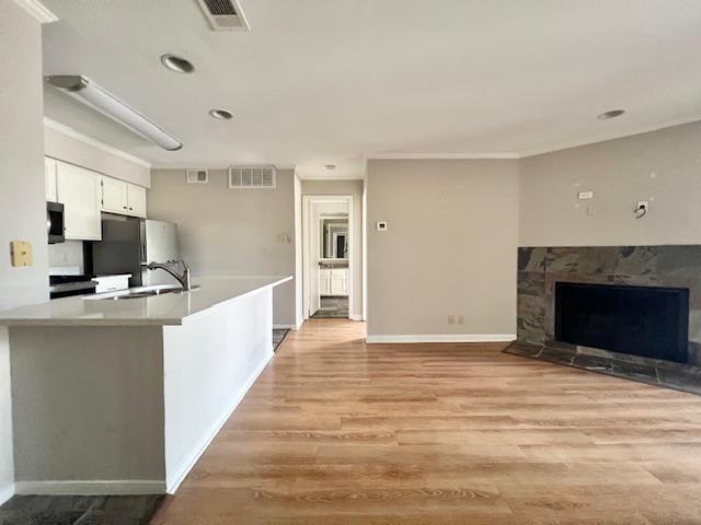 Foto del edificio - 8888 Tallwood Dr