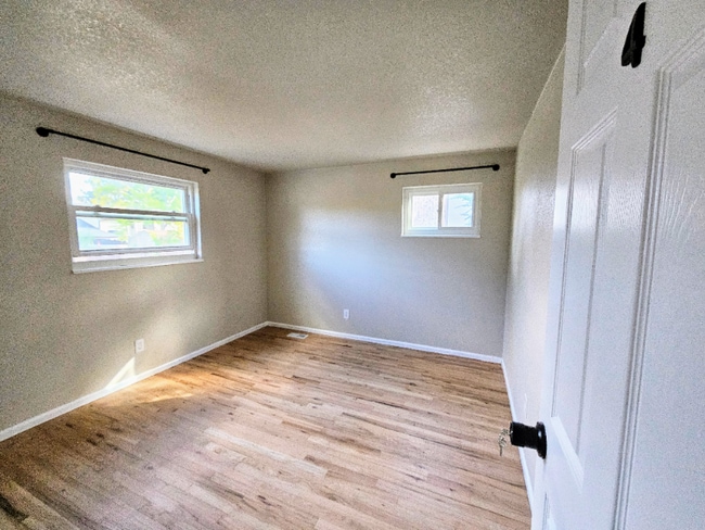 Building Photo - 9210 Meade St