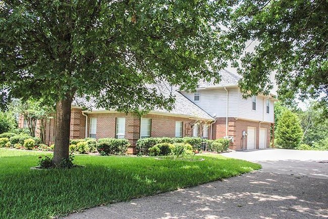 Building Photo - 7015 Winding Creek Rd