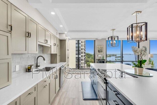 Foto del edificio - 707 S Gulfstream Ave