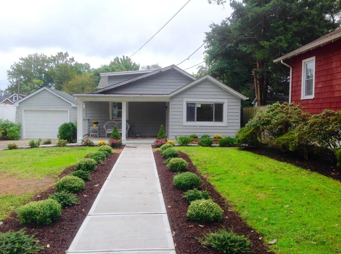 Primary Photo - 1324 Vina Ave