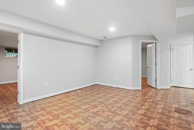 Foto del edificio - 13719 Laurianne Terrace