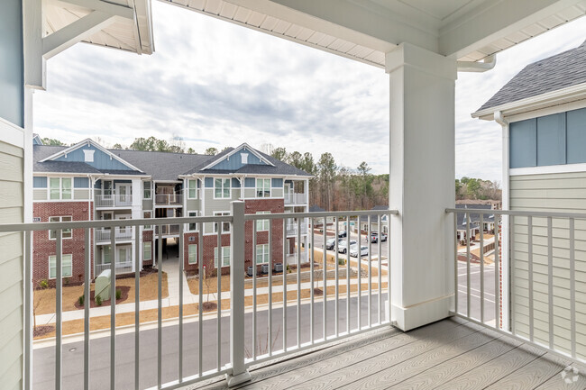 2HAB, 2BA, patio - Palisades at Wake Forest