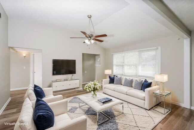 Foto del edificio - 7303 Dunkirk Ln