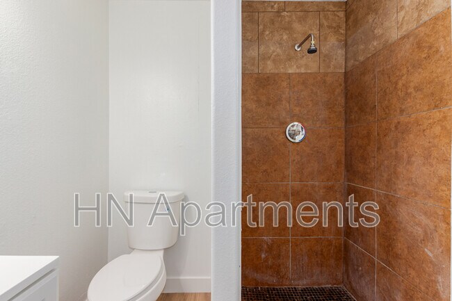 Foto del edificio - 3325 W Monroe St