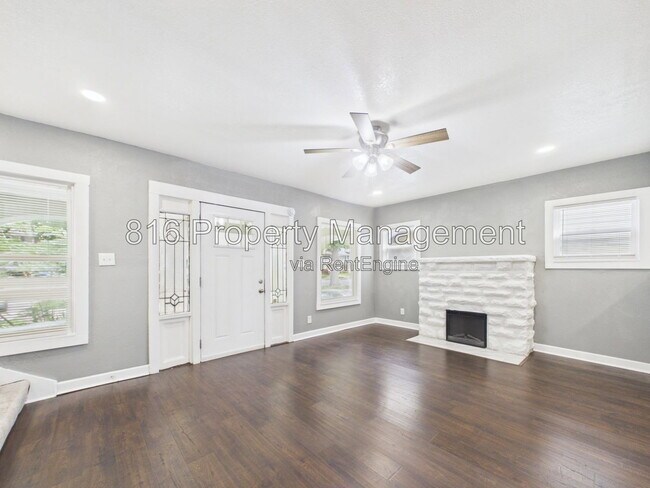 Foto del edificio - 3714 Benton Blvd