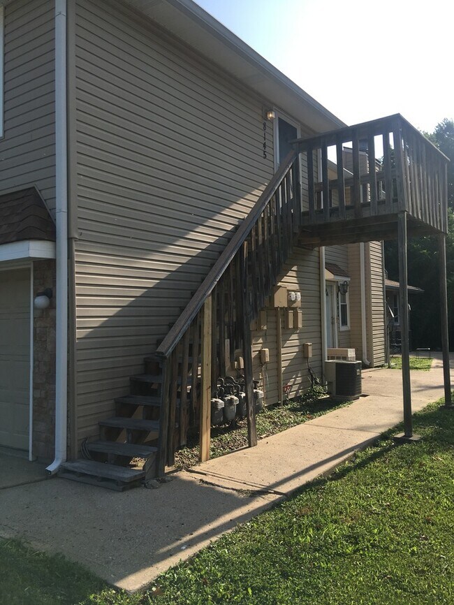 Foto del edificio - Property in Park Hill School District!