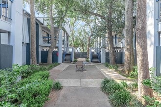 Building Photo - 3802 E NASA Pkwy