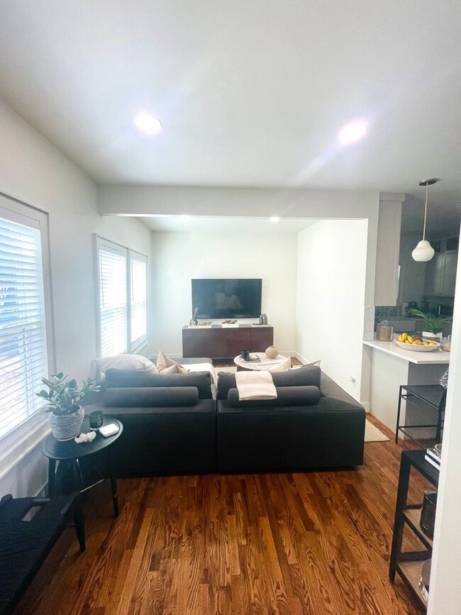 Foto del edificio - 4004 Roswell St