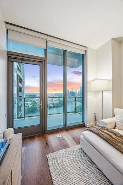 Building Photo - 44 East Ave