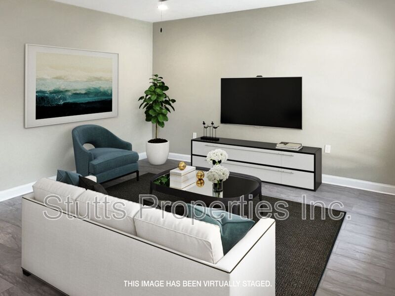 Foto principal - 304 Bentbrook Pl