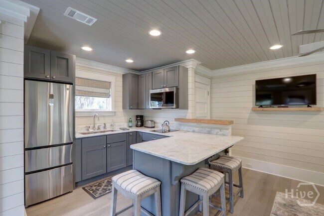 Foto del edificio - 1320 Wilmington Island Rd