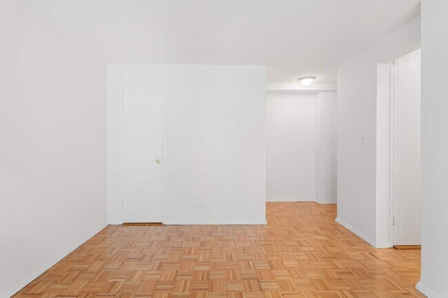 Foto del edificio - 520 E 81st St