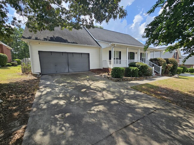 Building Photo - 219 Plantation Pointe Dr