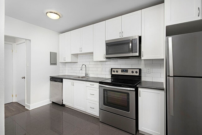 Building Photo - 9 Craigton Drive