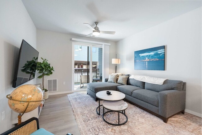 Foto del edificio - 601 Sand Pearl Ln