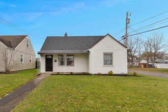 Building Photo - 98 N Navarre Ave