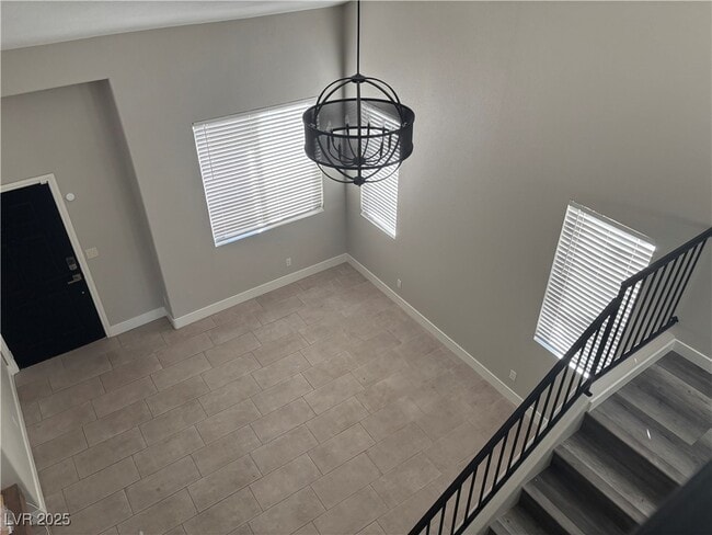 Building Photo - 675 Pacific Cascades Dr
