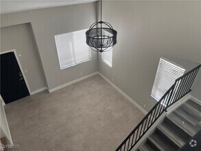 Building Photo - 675 Pacific Cascades Dr