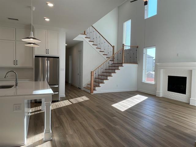 Foto del edificio - 717 Fieldcrest St