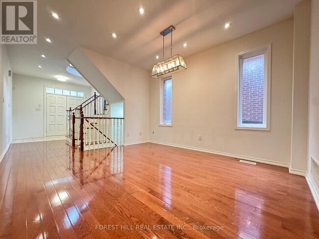 Building Photo - 56 Stannardville Dr