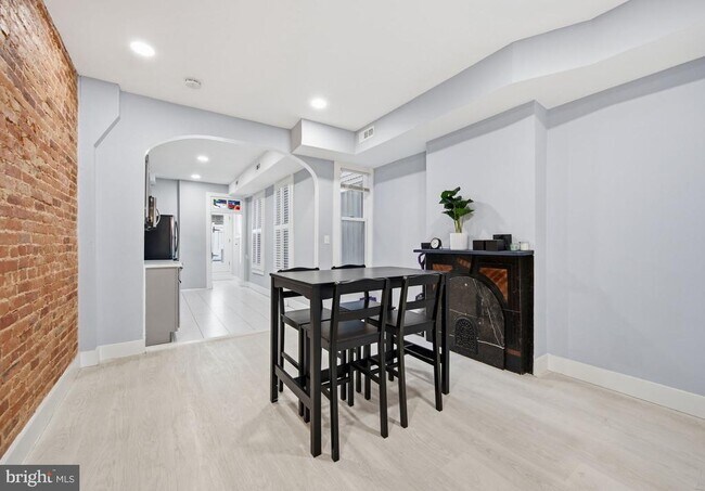 Foto del edificio - 1015 Riverside Ave