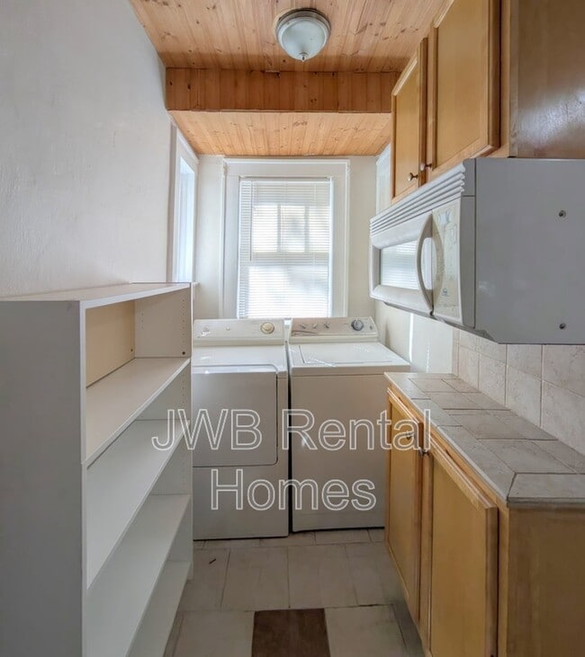 Foto del edificio - 2900 Downing St