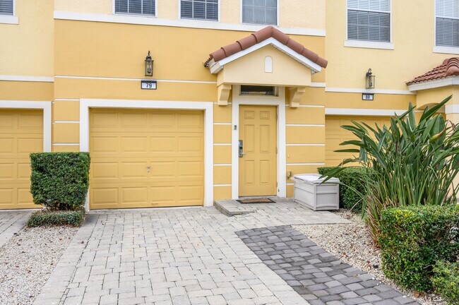 Building Photo - 5050 Tideview Cir