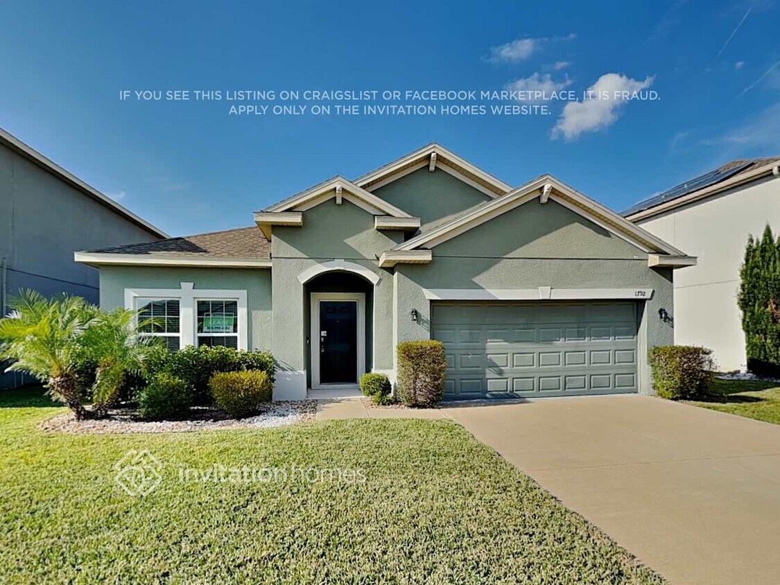 Primary Photo - 1792 Chatsworth Cir