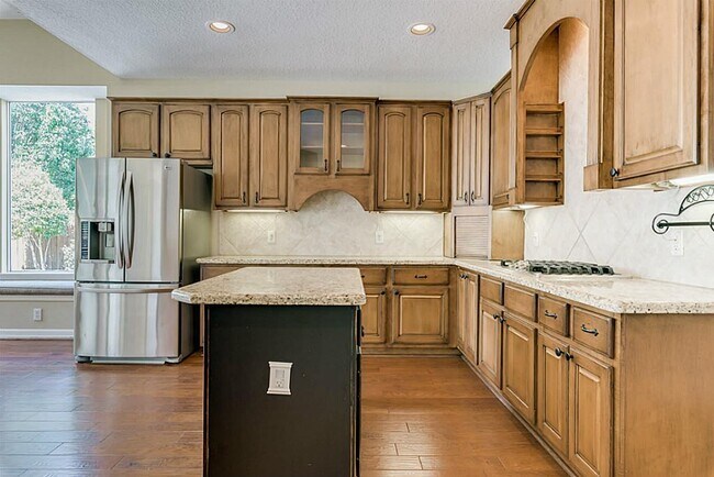 Building Photo - 22418 Bridgehaven Dr