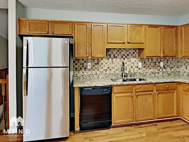 Building Photo - 307 Burton Dr