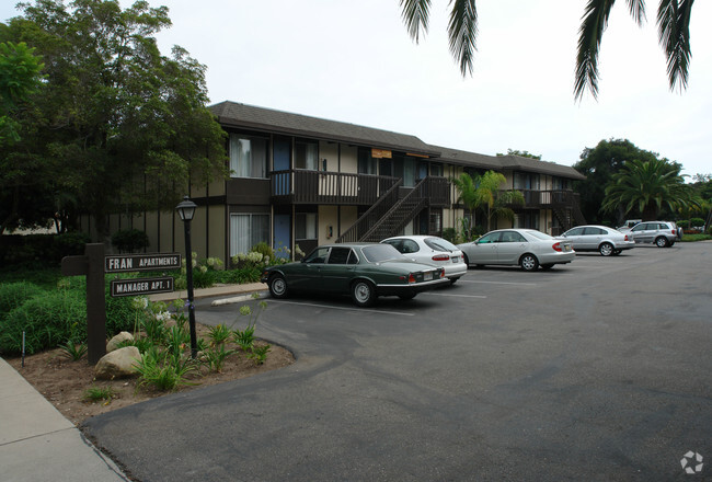 Foto del edificio - Fran Apartments