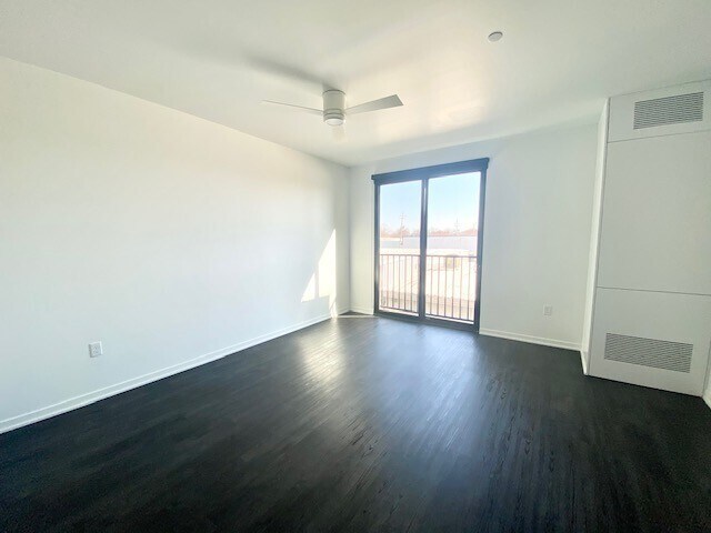 Foto del edificio - 329 5th St