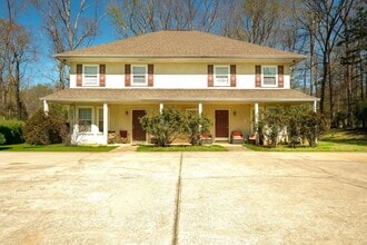 Building Photo - 1535 Cedar Shoals Dr
