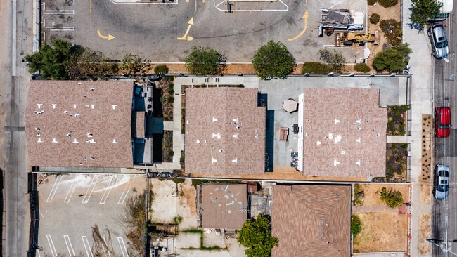 Aerial View - 308 N Lorena St