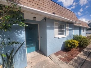 Building Photo - 5711 Silver Spur Dr