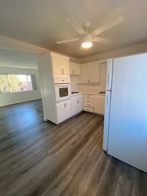 Building Photo - 417 Oaklawn Ave
