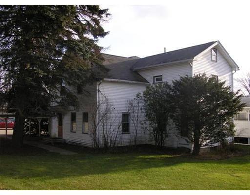 Primary Photo - 67 Ware St