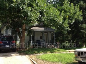 Building Photo - 1035 Mapleton Ave