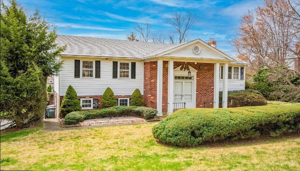 76 Ronald Dr, Southampton, PA 18966 House Rental in Southampton, PA