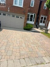 Building Photo - 2 Grittani Ln