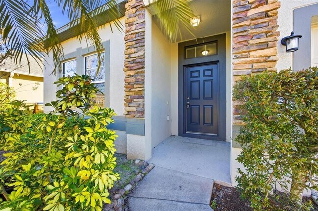 Foto del edificio - 5588 Sycamore Canyon Dr