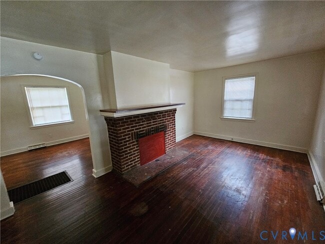 Building Photo - 1305 Chambers St